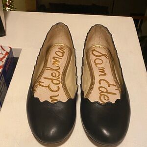 Sam Edelman Scalloped Black Flats